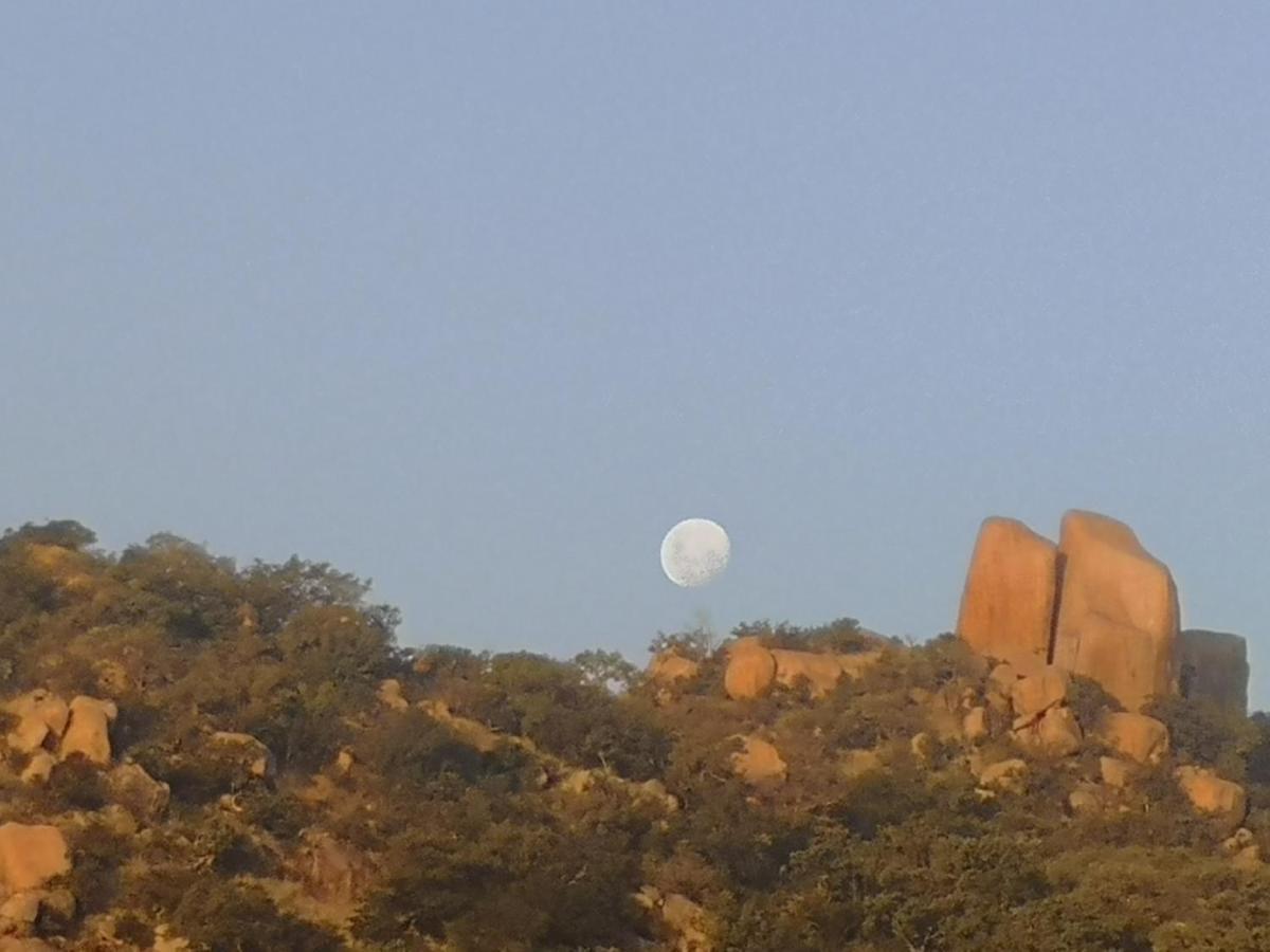 Boulders Safari Lodge Малелейн Екстериор снимка