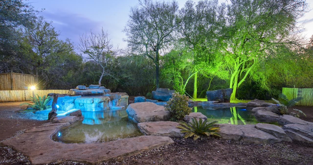 Boulders Safari Lodge Малелейн Екстериор снимка
